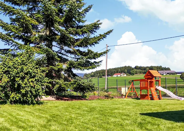 In Klaffer A H Prázdninový dům *